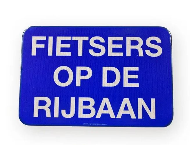 Traffic sign "Cyclists on the roadway" 600/400